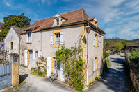 Maison à vendre à Saint-Léon-sur-Vézère, Dordogne - 185.000 € - photo 1