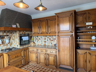 French property for sale in Gouarec, Côtes-d'Armor - €224,700 - photo 5