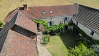 Propriété à vendre à Cubjac-Auvézère-Val d'Ans, Dordogne - 349 900 € - photo n°2