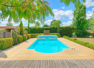 French property for sale in Torxé, Charente-Maritime - €328,000 - photo 5