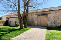 Maison à vendre à Montamisé, Vienne - 440.000 € - photo 2