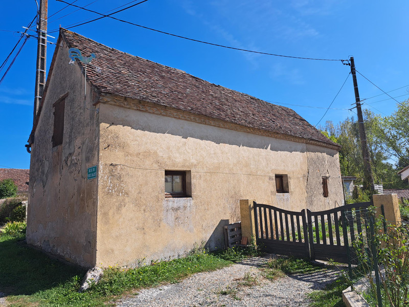 French property for sale in Cours-de-Pile, Dordogne - €75,900 - photo 3