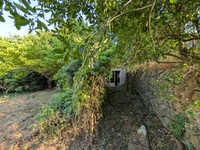French property for sale in La Penne-sur-Huveaune, Bouches-du-Rhône - €255,000 - photo 4