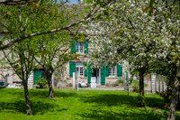 Maison à vendre à Vallière, Creuse - 119 900 € - photo 1