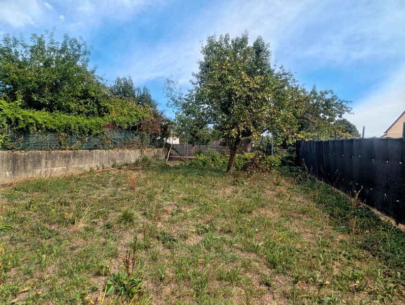 French property for sale in Mialet, Dordogne - €77,000 - photo 2