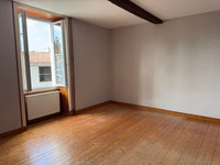 Propriété à vendre à Barbezieux-Saint-Hilaire, Charente - 214 000 € - photo n°5