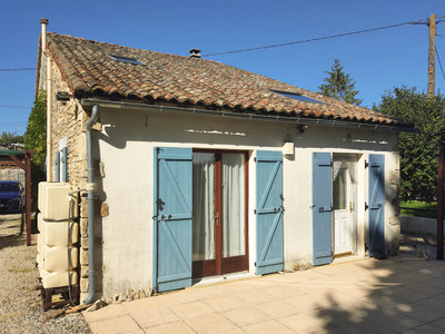 French property for sale in Limalonges, Deux-Sèvres - €152,600 - photo 3