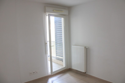 French property for sale in Hyères, Var - €159,000 - photo 4