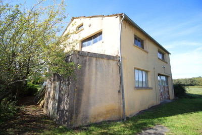 French property for sale in Lys-Haut-Layon, Maine-et-Loire - €325,000 - photo 12