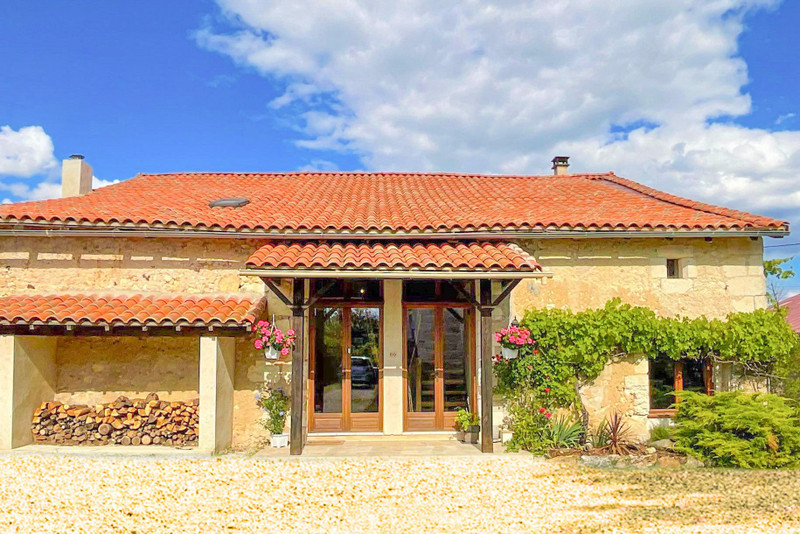Maison à vendre à Saint Privat en Périgord, Dordogne - 476.470 € - photo 1