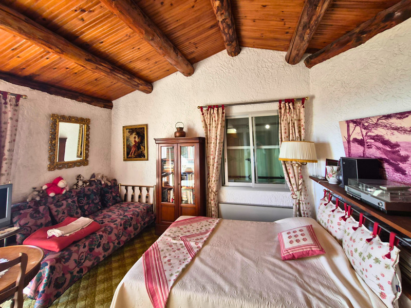 French property for sale in Spéracèdes, Alpes-Maritimes - €945,000 - photo 9