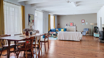 French property for sale in Bouhet, Charente-Maritime - €290,000 - photo 2