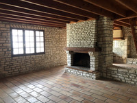 Propriété à vendre à Saint-Fraigne, Charente - 229 999 € - photo n°9