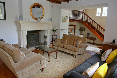 French property for sale in Cherval, Dordogne - €267,500 - photo 3