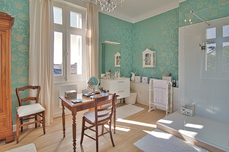 French property for sale in Mirebeau, Vienne - €650,000 - photo 9