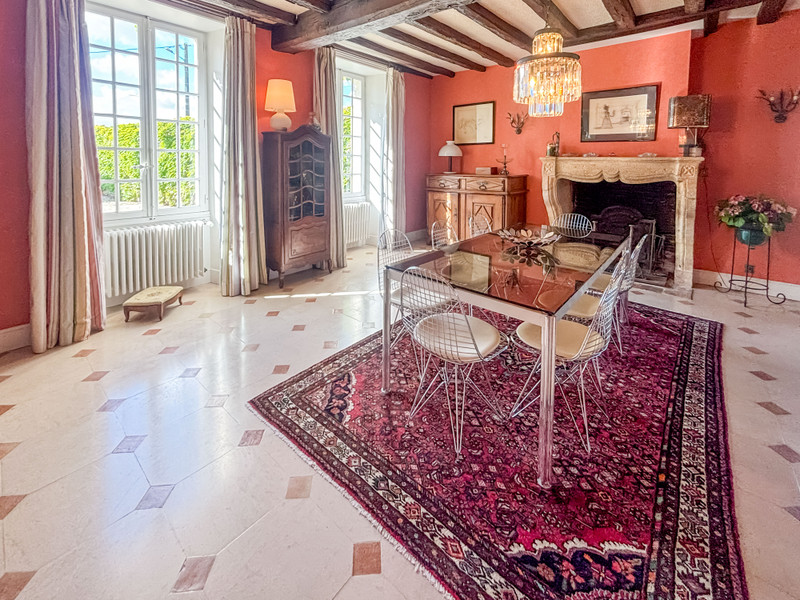 French property for sale in Angoulême, Charente - €795,000 - photo 5