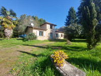 Propriété à vendre à Vouzan, Charente - 128 000 € - photo n°1