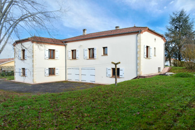 French property for sale in Marmande, Lot-et-Garonne - €288,900 - photo 1
