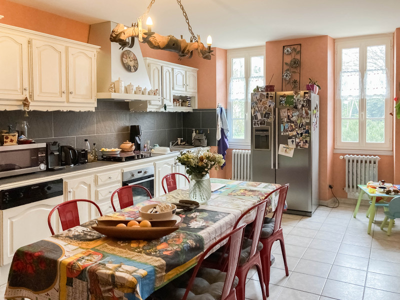 French property for sale in Boisredon, Charente-Maritime - €355,000 - photo 5
