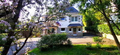 Maison à vendre à Saint-Nicolas-de-Redon, Loire-Atlantique, Pays de la Loire, avec Leggett Immobilier