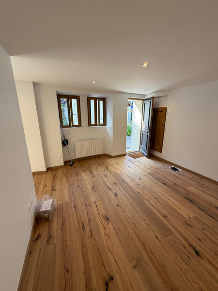 French property for sale in Duingt, Haute-Savoie - €350,000 - photo 4