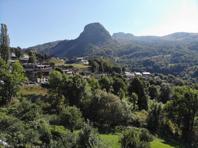 Ski property for sale in  - €1,395,000 - photo 2