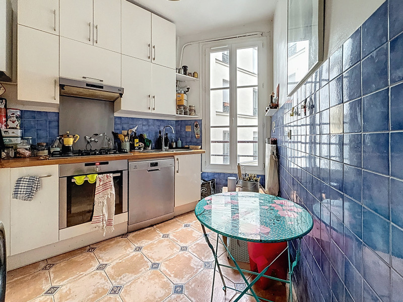 French property for sale in Paris, Paris - €720,000 - photo 5