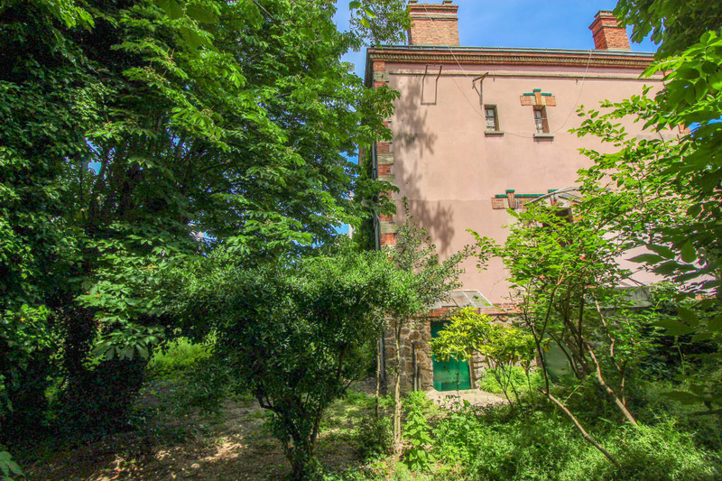 French property for sale in Montreuil, Seine-Saint-Denis - €1,500,000 - photo 4