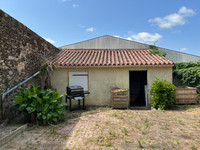 Maison à vendre à La Châtaigneraie, Vendée - 169.900 € - photo 10