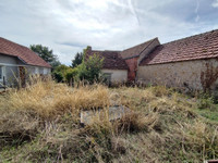 Propriété à vendre à Coulonges-les-Hérolles, Vienne - 24 500 € - photo n°6