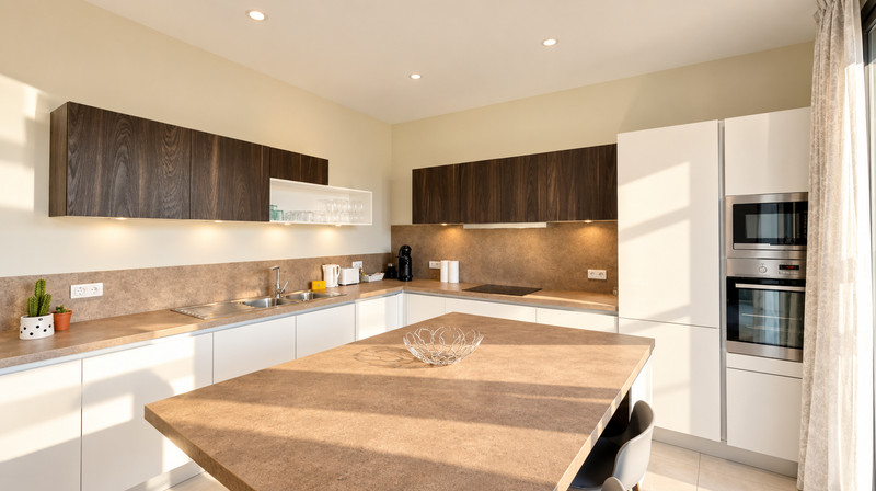 French property for sale in Cannes, Alpes-Maritimes - €1,990,000 - photo 1
