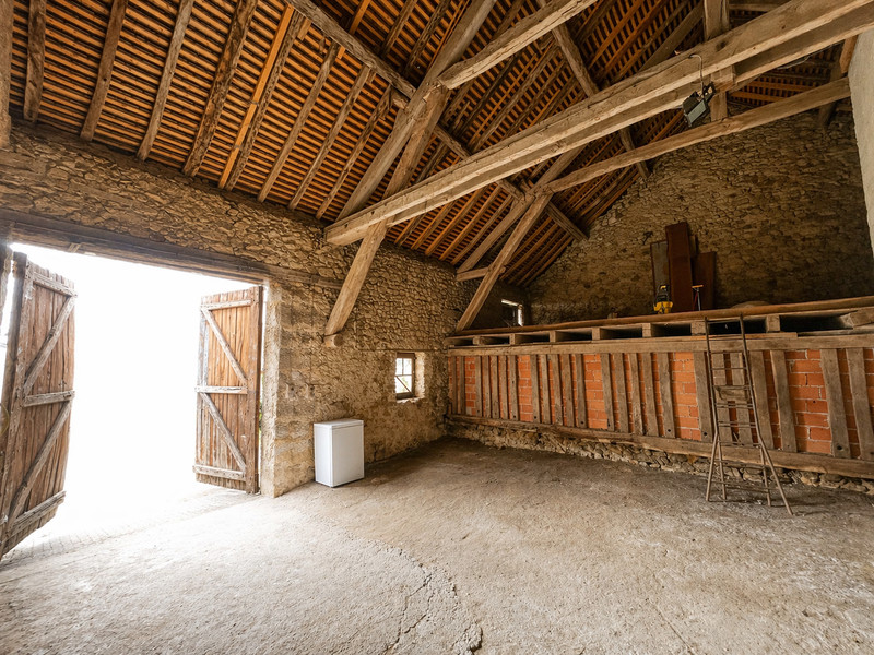 French property for sale in Magnac-Laval, Haute-Vienne - €267,500 - photo 13