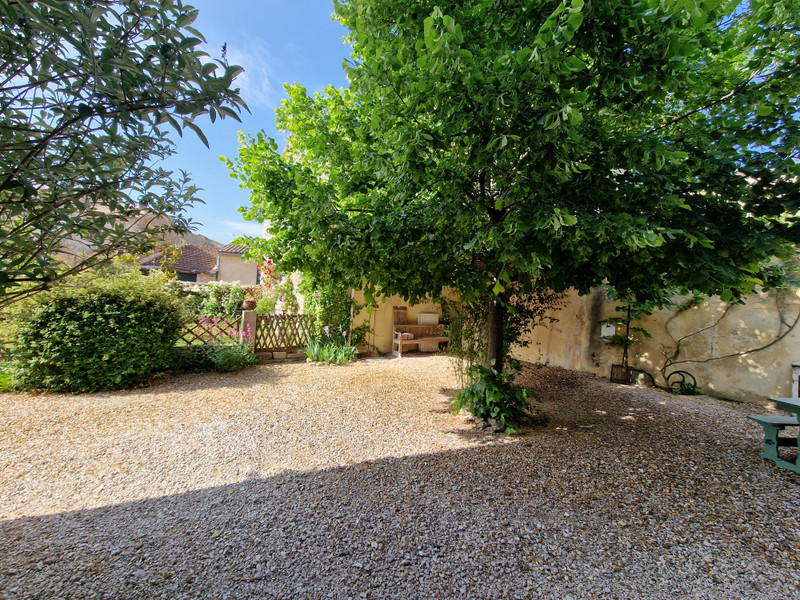 French property for sale in Saint-Christol, Vaucluse - €298,000 - photo 2