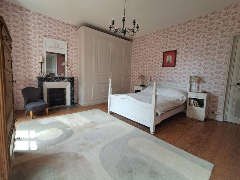 French property for sale in Bresdon, Charente-Maritime - €385,000 - photo 5