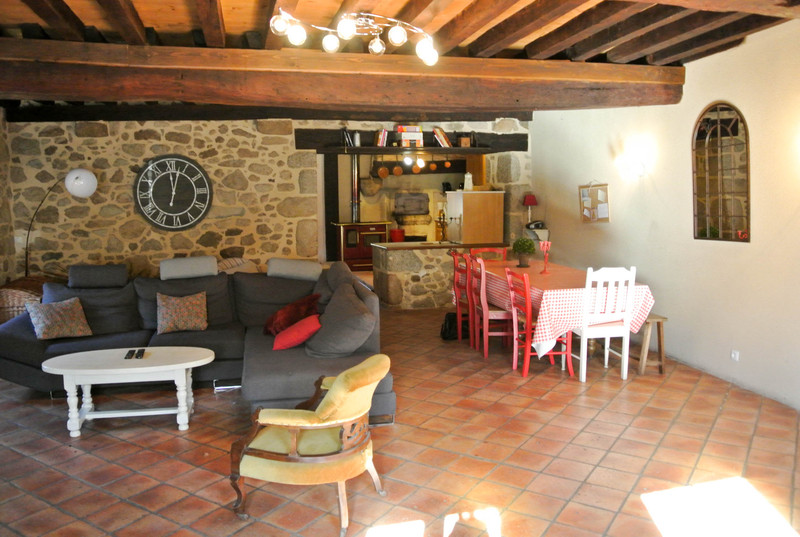French property for sale in Champniers-et-Reilhac, Dordogne - €164,000 - photo 4