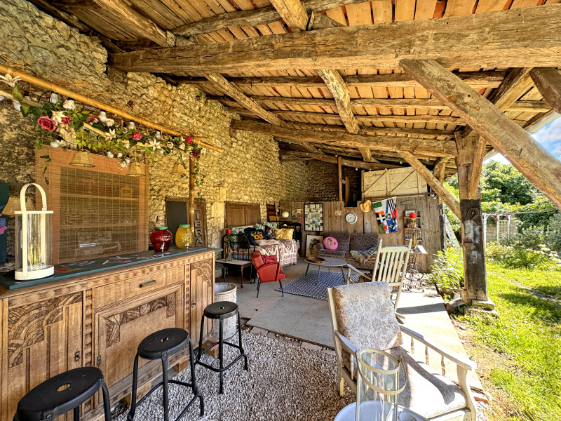 French property for sale in Montmoreau, Charente - €176,040 - photo 0