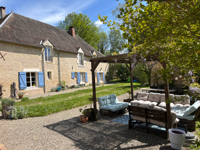 French property for sale in Saint-Cosme-en-Vairais, Sarthe - €363,500 - photo 3