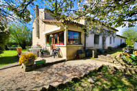 French property, houses and homes for sale in Fontenille-Saint-Martin-d'Entraigues Deux-Sèvres Poitou_Charentes
