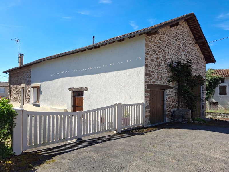 French property for sale in Exideuil-sur-Vienne, Charente - €165,000 - photo 11