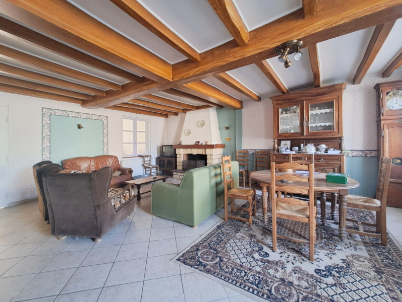 French property for sale in Saleignes, Charente-Maritime - €172,800 - photo 5