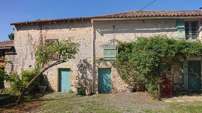 Maison à vendre à Paizay-le-Tort, Deux-Sèvres, Poitou-Charentes, avec Leggett Immobilier