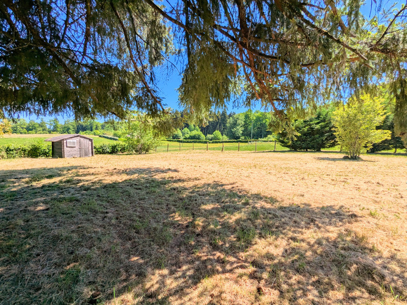 French property for sale in Arnac-Pompadour, Corrèze - €162,000 - photo 9