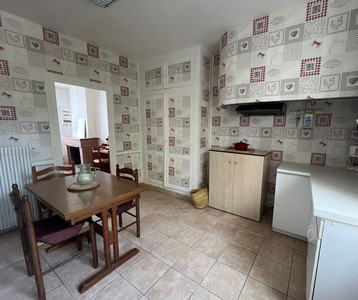 French property for sale in Sainte-Foy-la-Grande, Gironde - €92,650 - photo 3