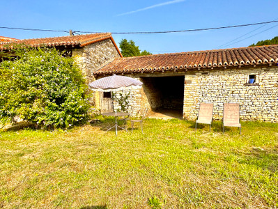 French property for sale in Saint-Jean-de-Sauves, Vienne - €210,500 - photo 2