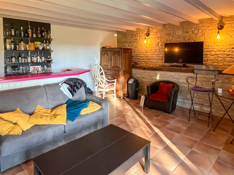 French property for sale in Saint-Fraigne, Charente - €285,140 - photo 5