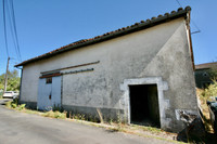 Maison à vendre à Écuras, Charente - 88.000 € - photo 10