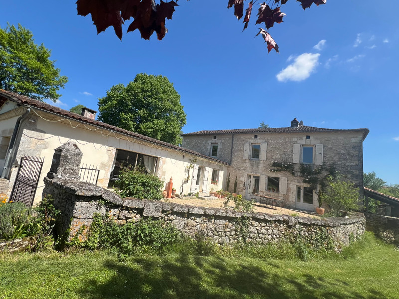 French property for sale in Rudeau-Ladosse, Dordogne - €398,475 - photo 1