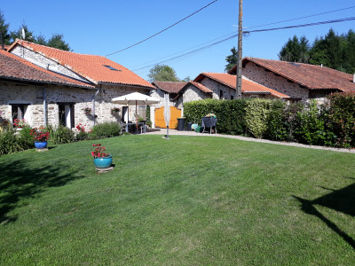Maison à vendre à Le Lindois, Charente, Poitou-Charentes, avec Leggett Immobilier