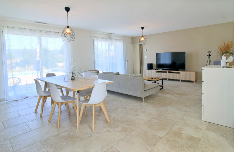 French property for sale in Gargas, Vaucluse - €479,000 - photo 6