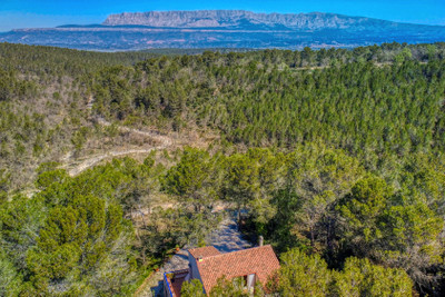 house for sale in Provence-Côte-D'Azur (Provence - Alpes - Côte d'Azur)